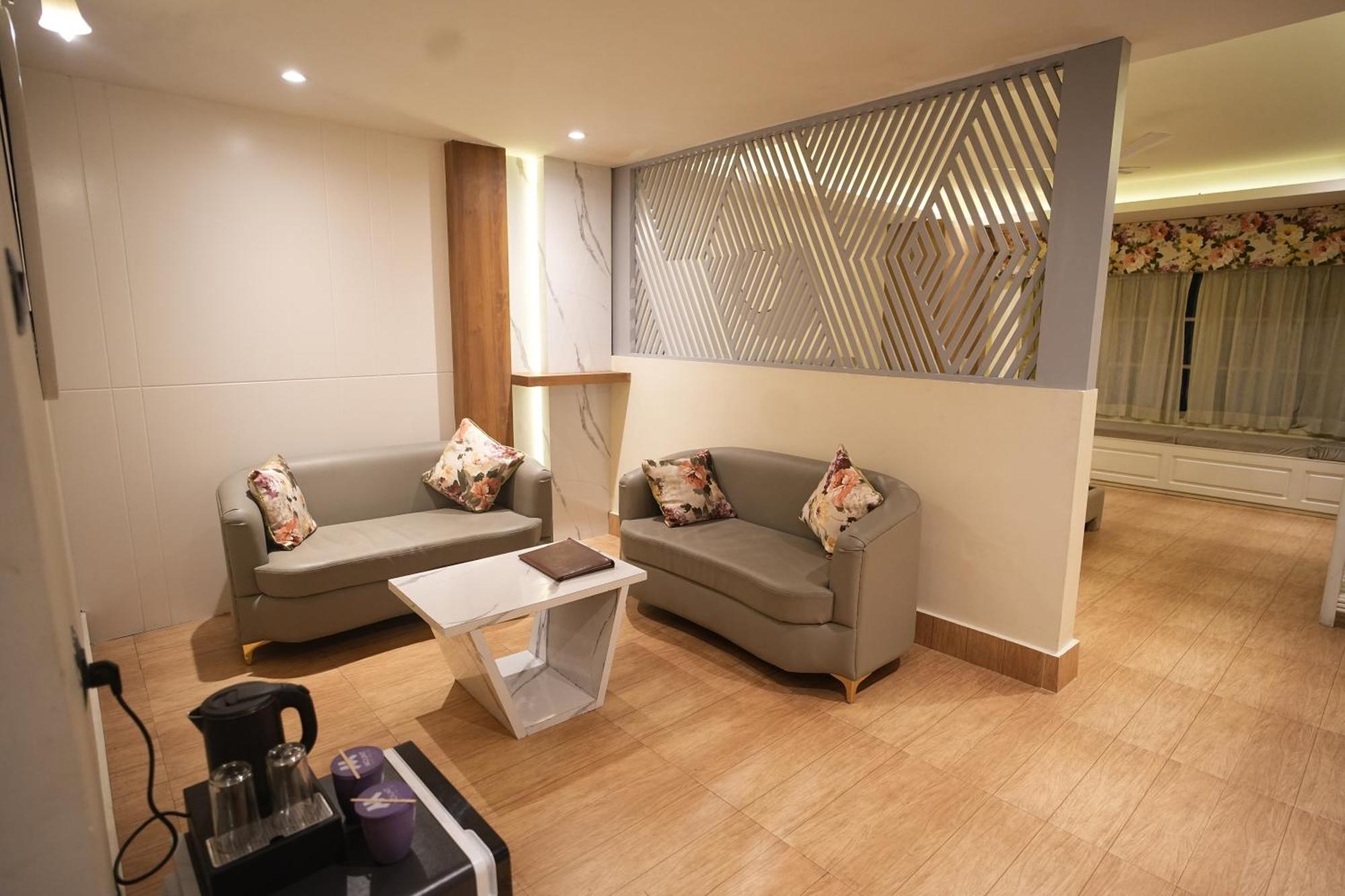קלימפונג Mount Polaris Suites & Spa מראה חיצוני תמונה